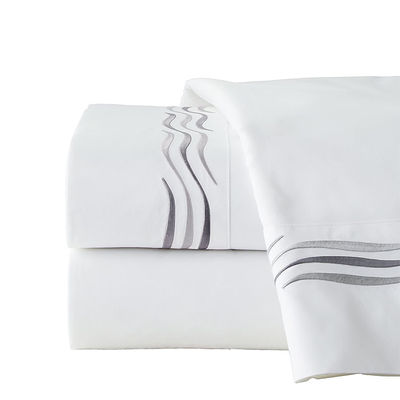 Home Set di lenzuola ricamata Set di biancheria da letto in standard nazionali Grado di resistenza al colore