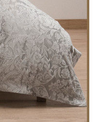 Vivi l'esperienza di sonno migliore con la copertina Jacquard di lusso con texture 3D