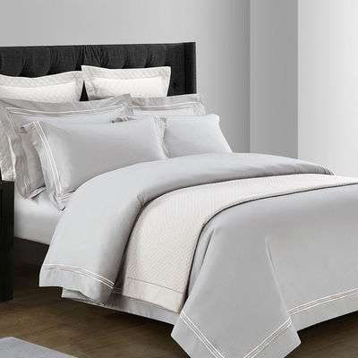 Poly Cotton Hotel Comfort Sheet Quilt Cover Cushioncase Set per 2.2m 7 piedi Letto